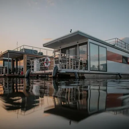 보트호텔 Hausboot Red Pearl