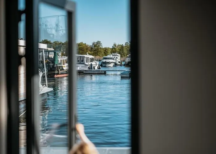 Hausboot Red Pearl تسيهدينك